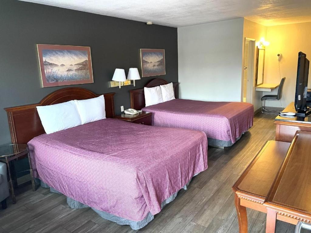 וונאטצ'י Downtown Inn מראה חיצוני תמונה
